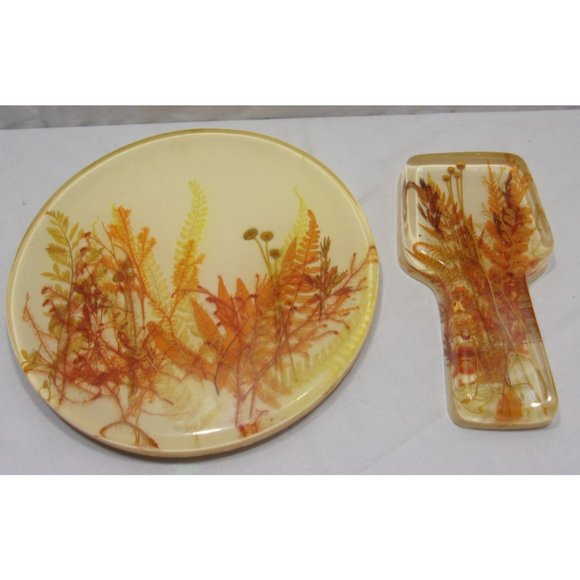 1970's MCM Lucite Trivet/Hot Plate and Spoon Rest w/ Wheat? Decor 8 3/4" & 6 1/2 - Picture 1 of 10